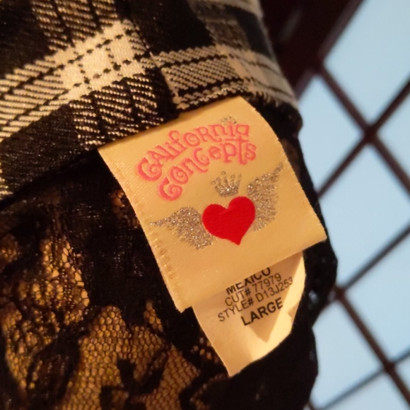 Black&White Plaid and lace button croptop - Picture 5 of 5